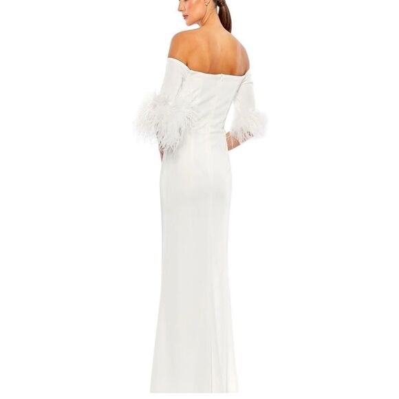 Mac Duggal 11441 White Feather Trim Off The Shoulder Column Gown | Size 10 - Picture 4 of 13
